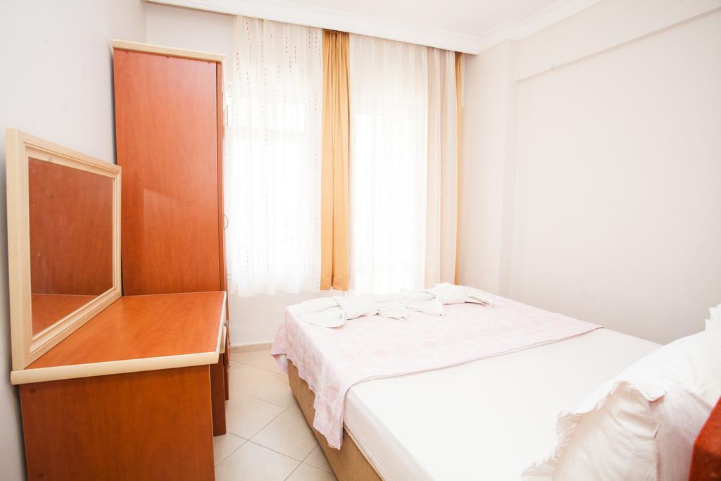 Yalcinkaya Apart Hotel Чешме Екстер'єр фото